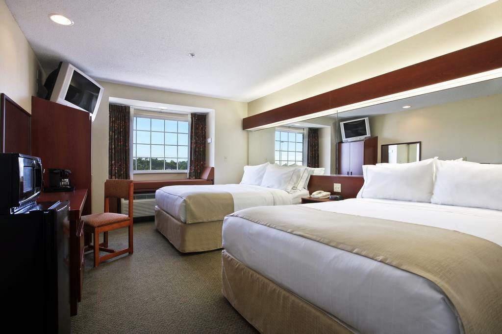 Microtel Inn & Suites By Wyndham Hattiesburg Esterno foto